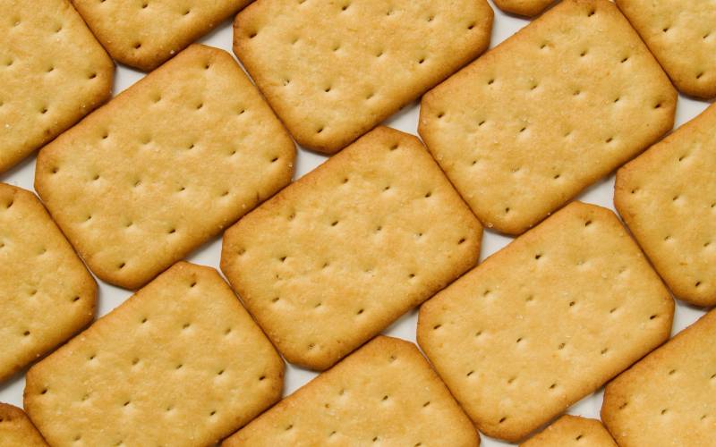 Fond ecran cuisine biscuits sales disposes en damier minimalisme tuc